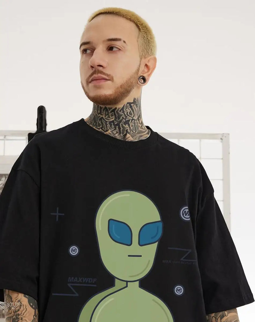 Men’s Oversized Alien Graphic Streetwear Shirt - BLACK