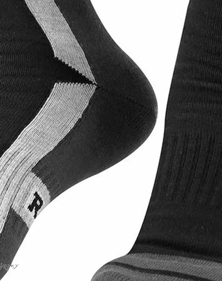 Good Streetwear Socks - TOE-DIVIDED - Footwear - Men -