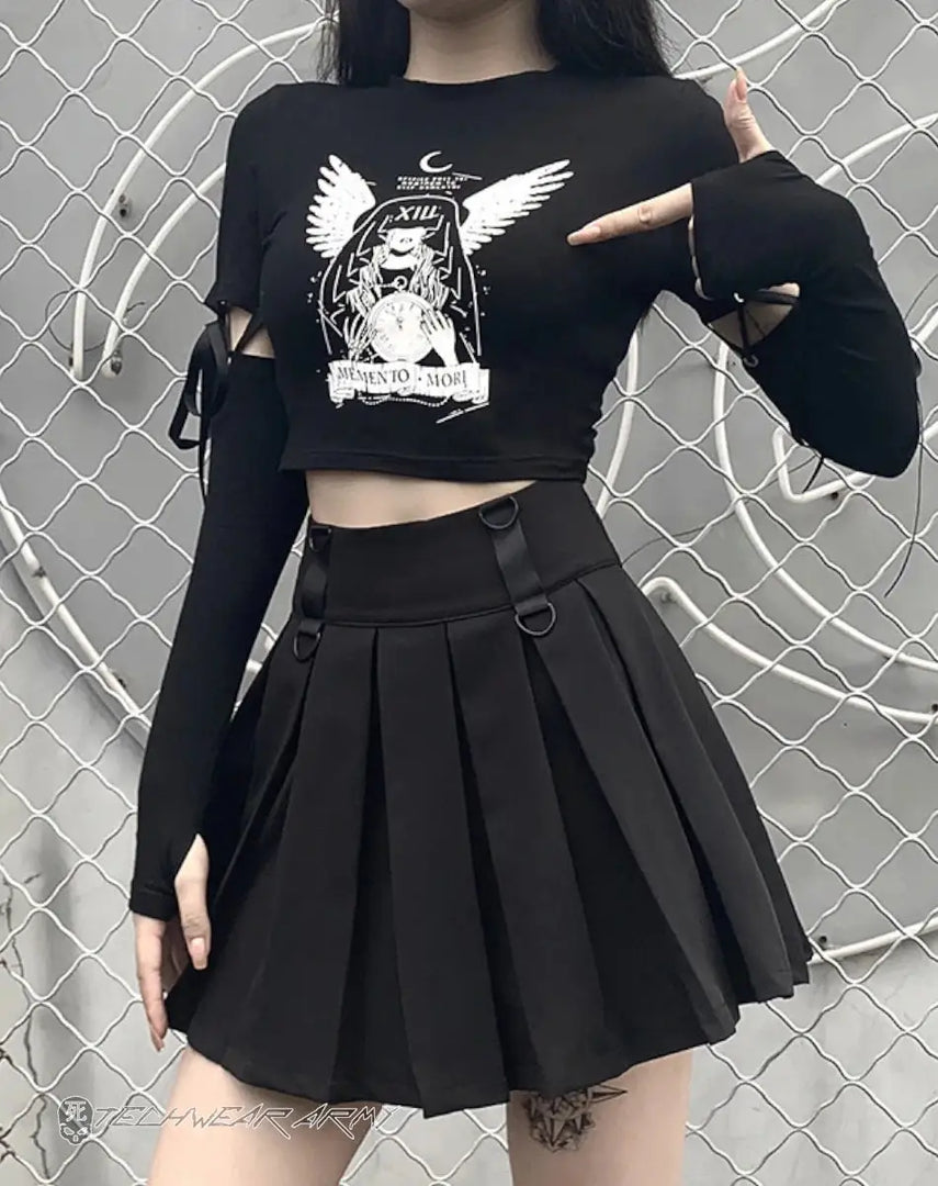 Goth Crop Top - Clothing - Shirt - Techwear - Women
